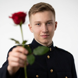 Yevhenii Rozov - Нейросети, Ai, telegram channel