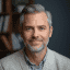 Albert · Online psychotherapist · Chat 24/7