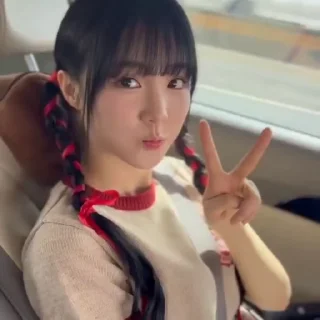 👆-kwon nayeon @flosai, Telegram Sticker