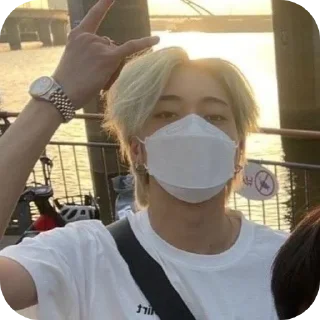 🤳-Travis :: @fStikBot, Telegram Sticker