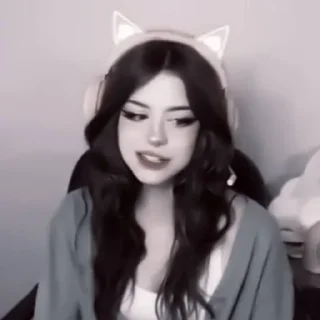 👻-Hannah owo, Telegram Sticker