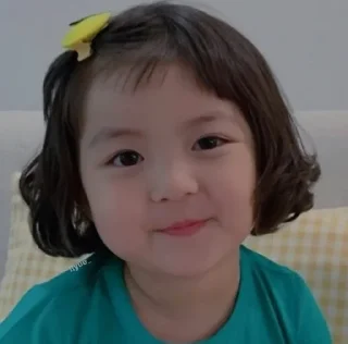 ☺-Sophia, Telegram Sticker