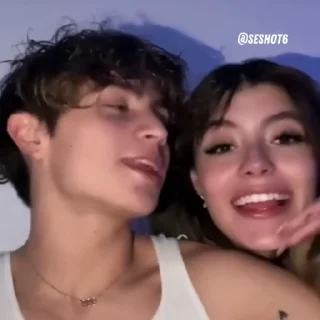 🥰-جمدان 💋, Telegram Sticker