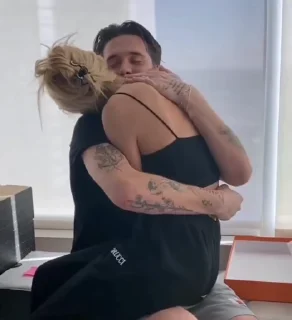 🤍-Vɪᴘɪɴ Aᴀʀᴜ, Telegram Sticker