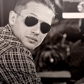 😎-Tom Hardy, Telegram Sticker